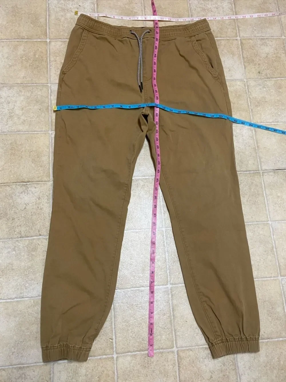 Aeropostale Men's Drawstring Joggers in Brown Size M
